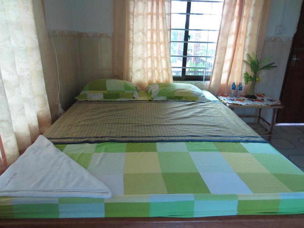 Meas Family Homestay Angk Ta Saom Habitación foto